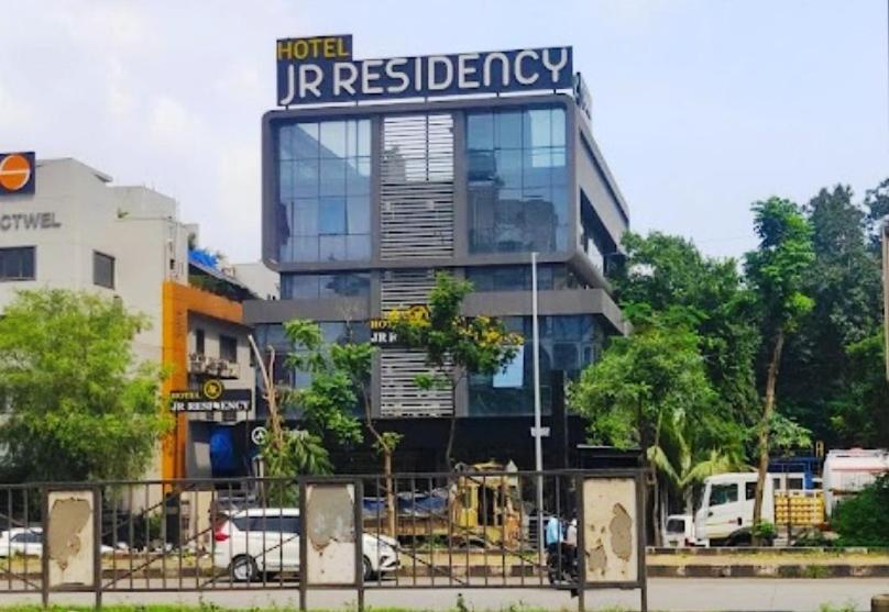 J R Residency Hotel Navi Mumbai Kültér fotó