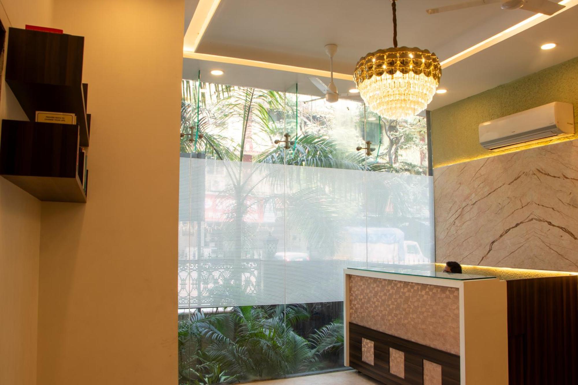 J R Residency Hotel Navi Mumbai Kültér fotó